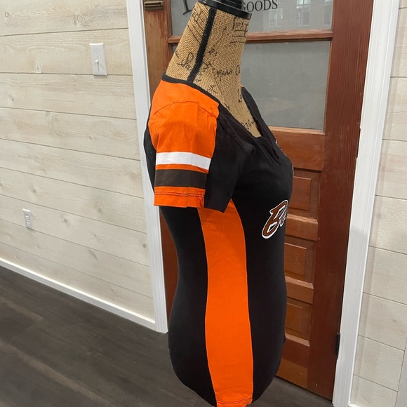 Cincinnati Bengals Majestic short sleeved shimmer v neck cut tee shirt sz small - Picture 5 of 8